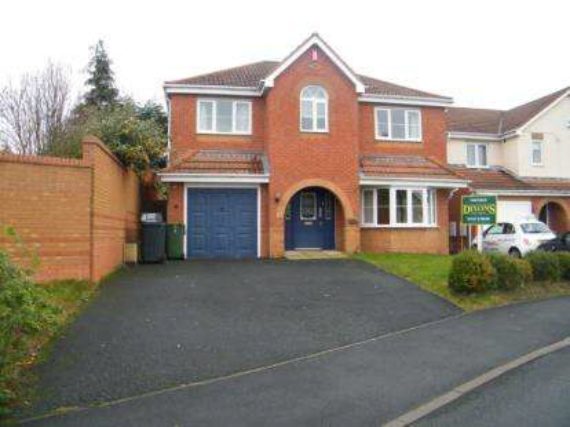5&nbsp;Bedroom&nbsp;Detached